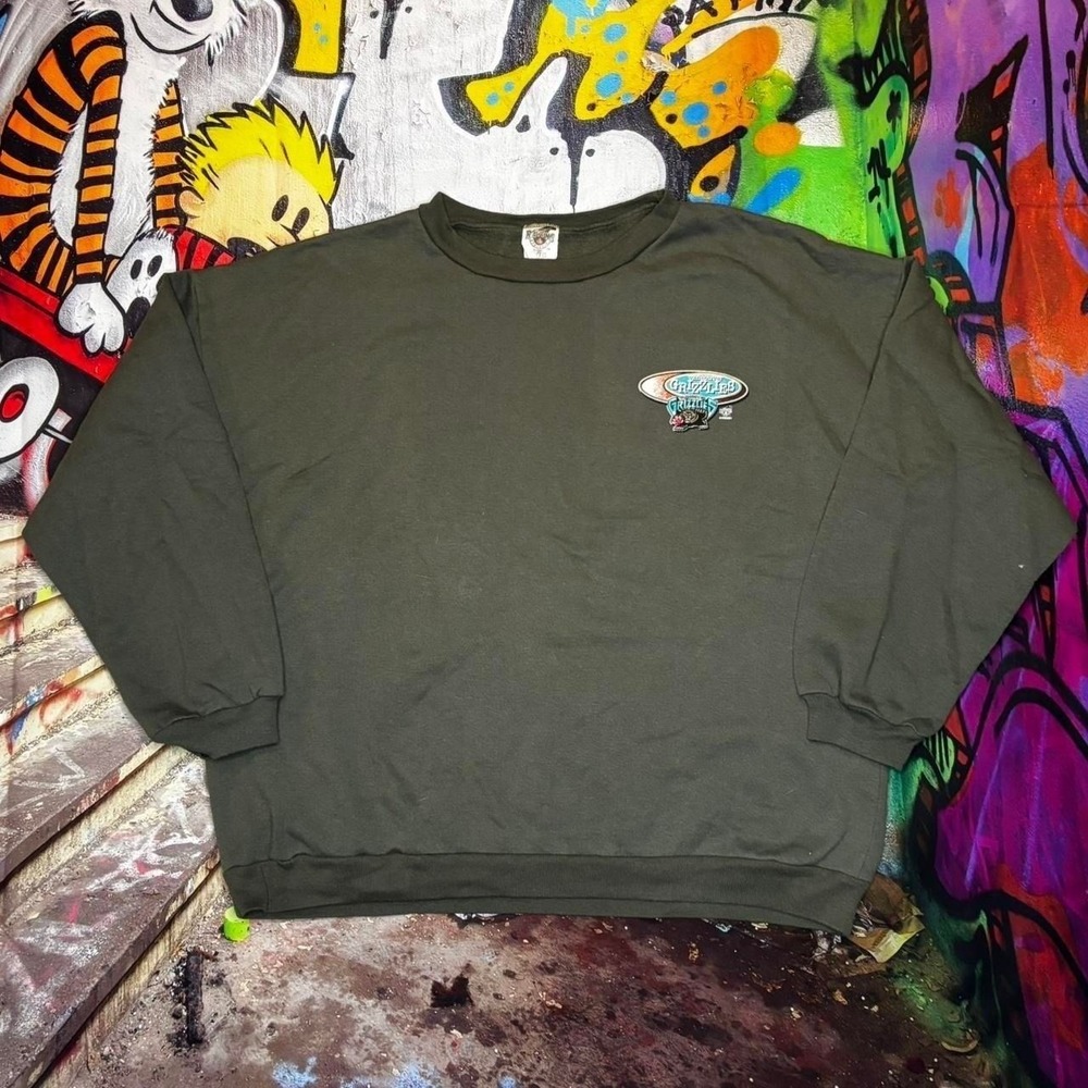 Vintage Vancouver Grizzlies crewneck